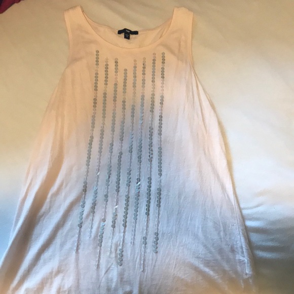 light pink tank top - Picture 3 of 4